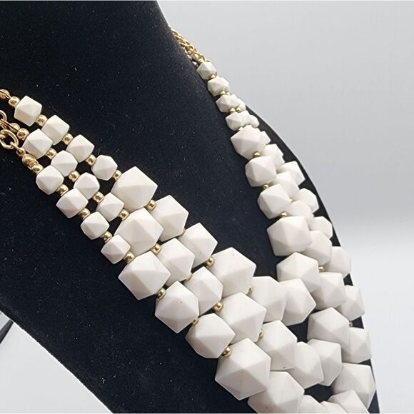 Multi strand gold & white necklace - Picture 2 of 3